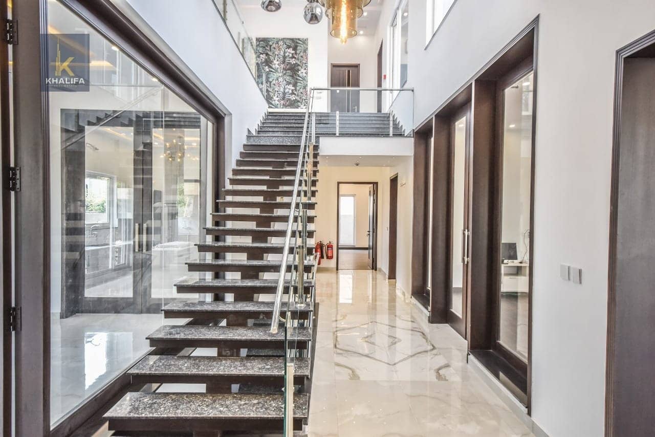 20 Marla New House Urgent Sale in DHA Phase 6 Lahore 4