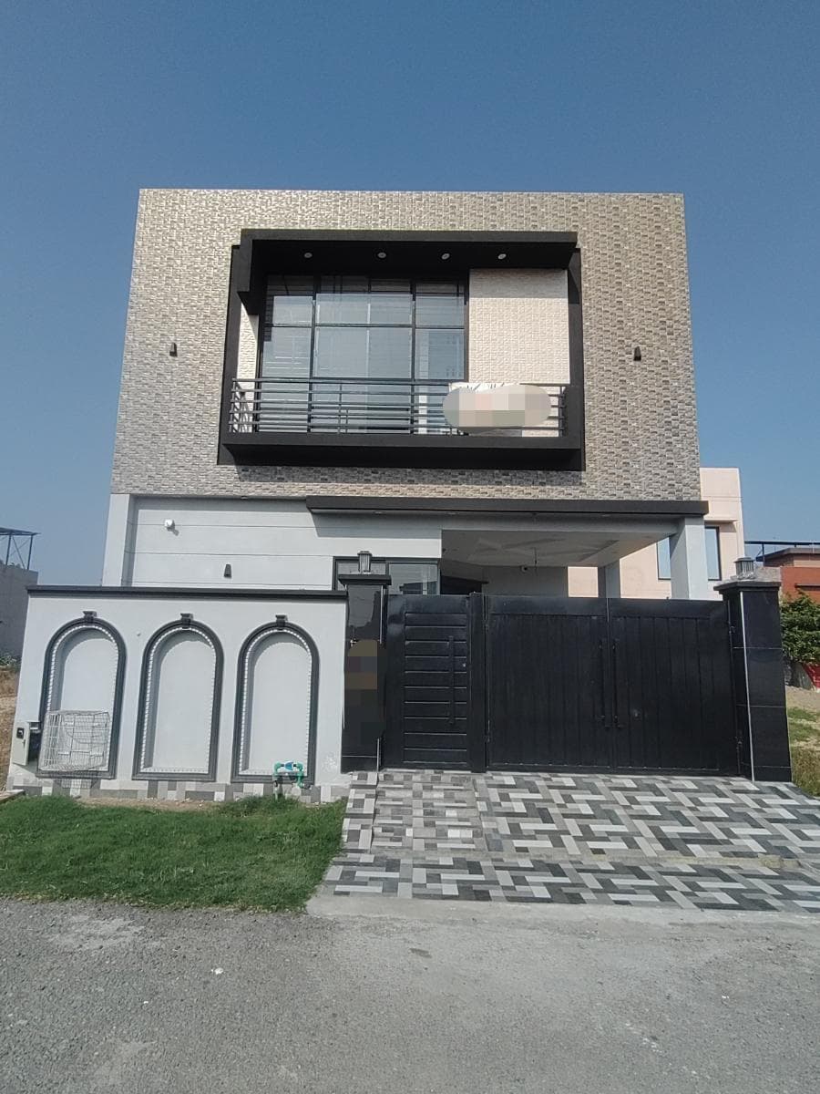 5 Marla Brand New House for sale in DHA Lahore, Lahore | TL-1602 Slide 1